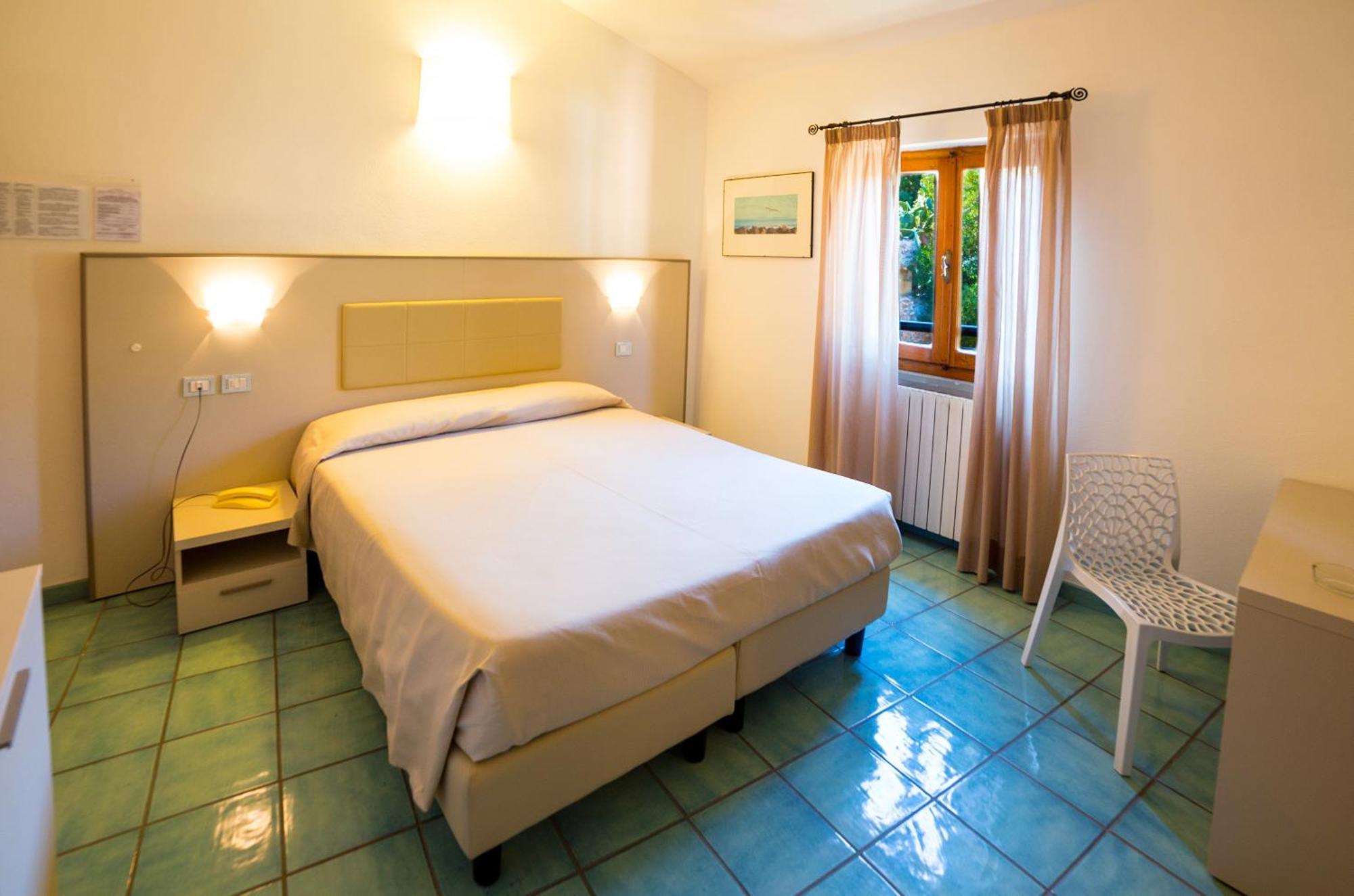 Hotel Saraceno Giglio Porto Szoba fotó