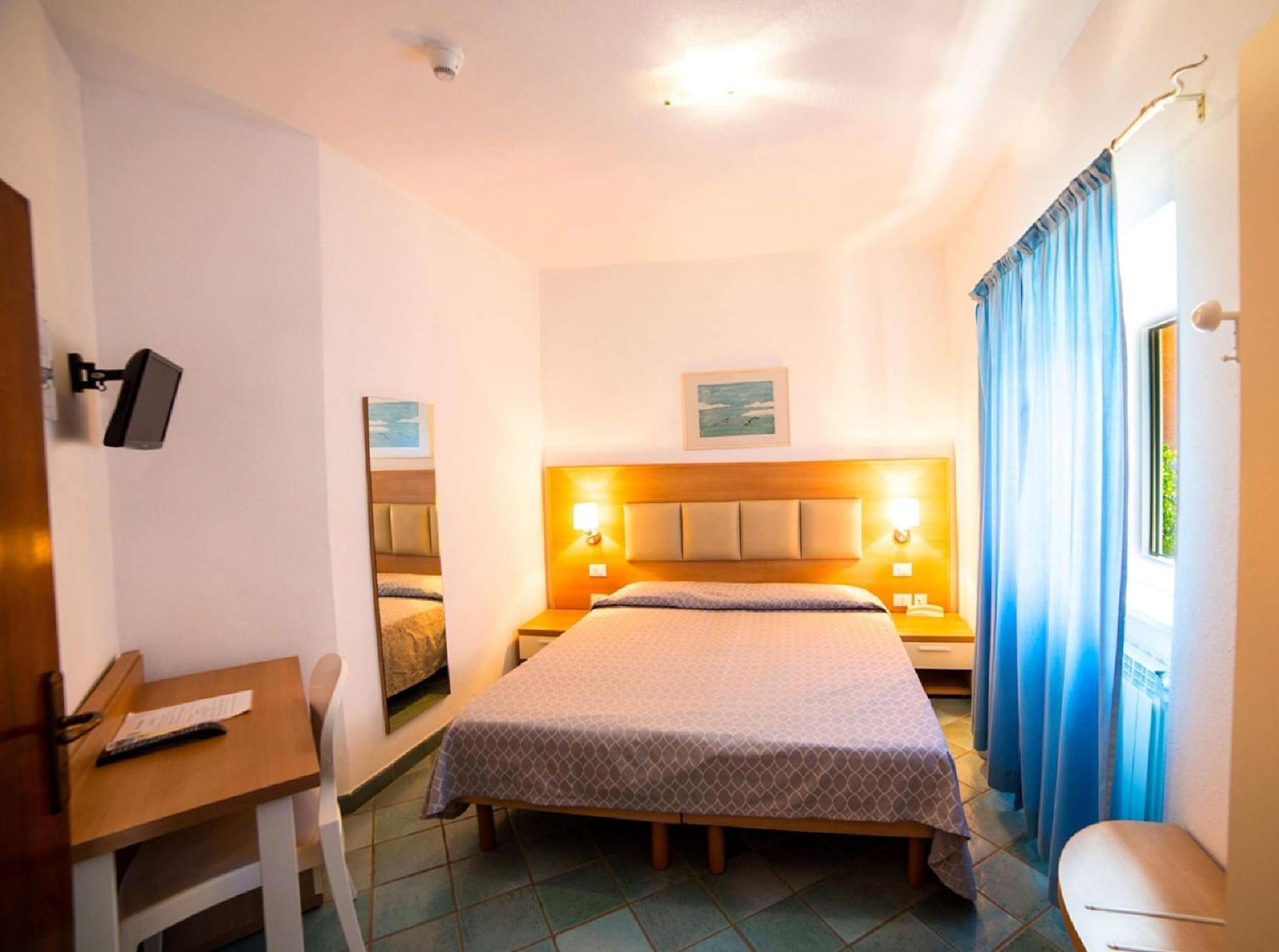 Hotel Saraceno Giglio Porto Szoba fotó